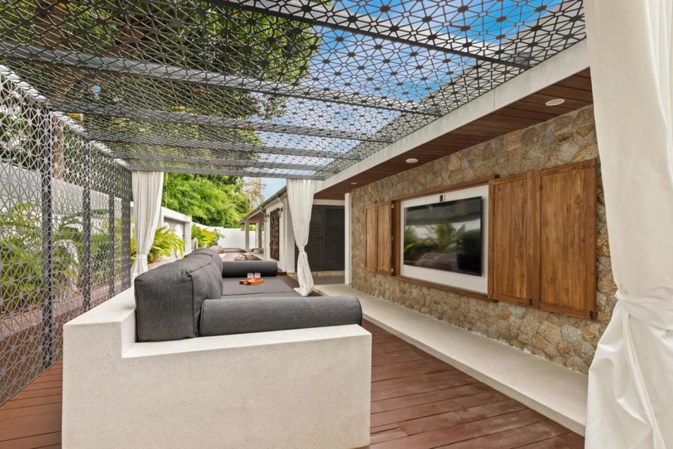 Villa Luxury Tropical Riverside With Private Pool And Garden In Koh Samui Amphoe Koksamui