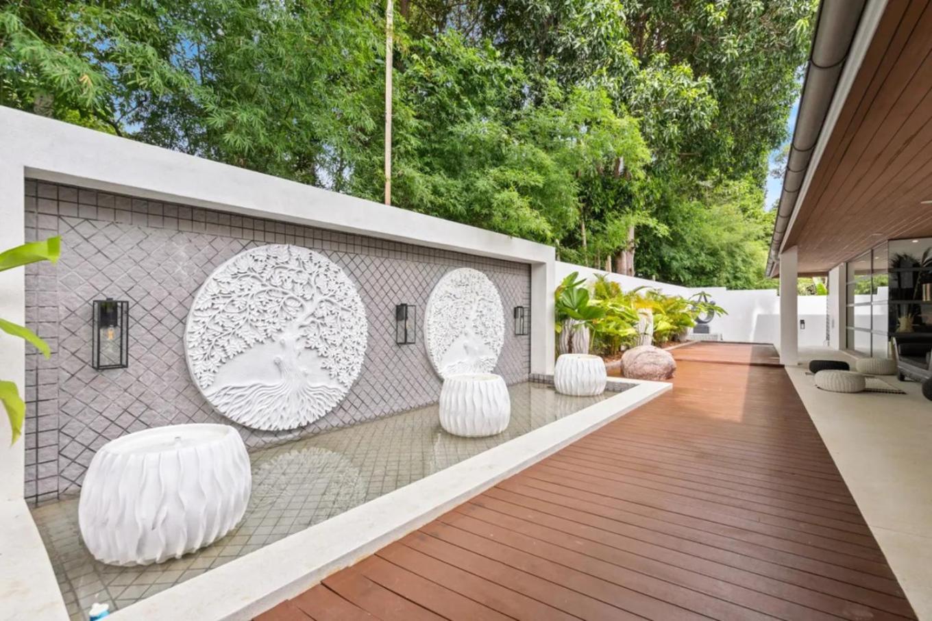 Luxury Tropical Riverside With Private Pool And Garden In Koh Samui